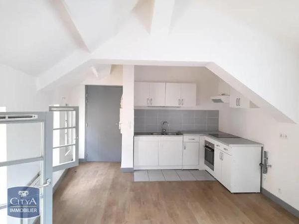 Appartement à louer 3 pièces 61.52m² Sedan (08200)