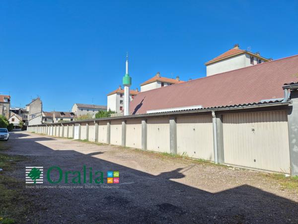 Parking · Location Dijon (21000)
