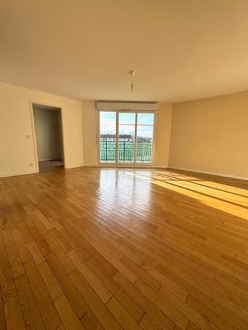Appartement de 3 pièces + Balcon + Asc + Pkg!