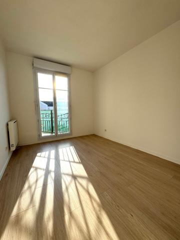 Appartement de 3 pièces + Balcon + Asc + Pkg!