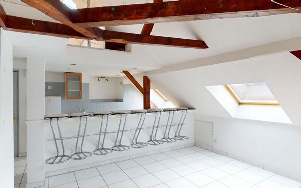 Appartement à vendre    1 pièce • 34 m2 Danjoutin