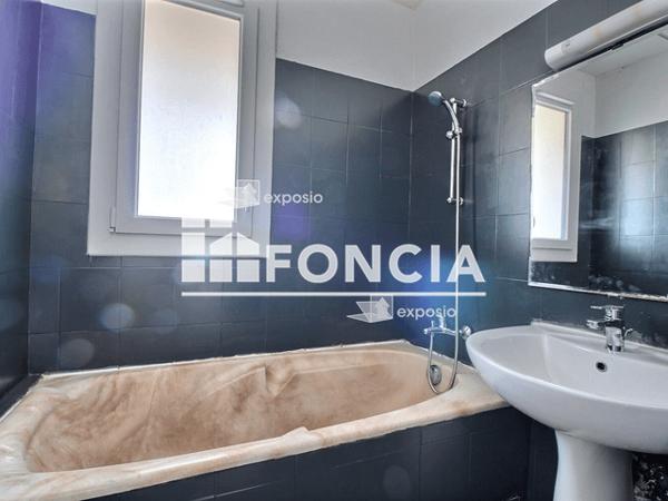 Location Appartement 4 pièces 60.35 m² - LES GLAIEULS Saint Martin D Heres 38400