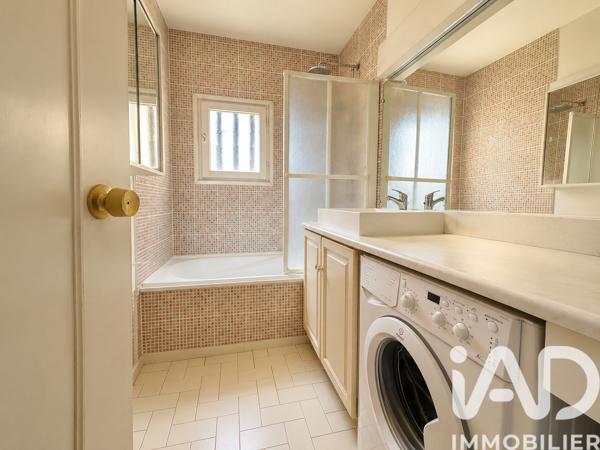 Maison à vendre 5 pièces 160 m² Villeneuve-lès-Avignon