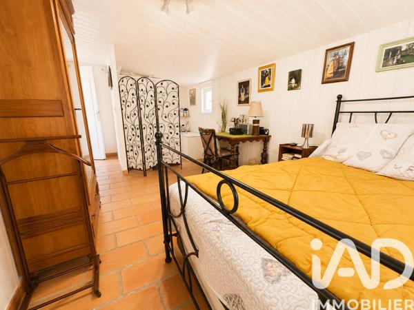 Maison à vendre 5 pièces 160 m² Villeneuve-lès-Avignon