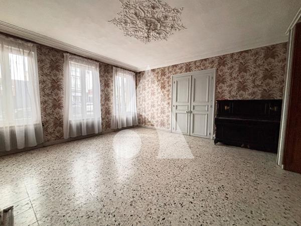 Maison 6 pièces 290 m2