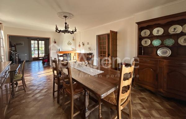 Maison familiale Lumineuse et fonctionnelle