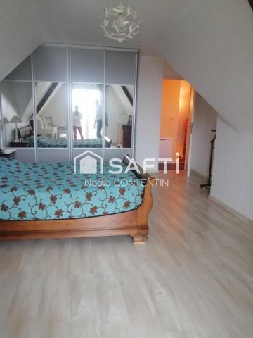 proche ville à 1 km, proche mer à 5 kms, campagne