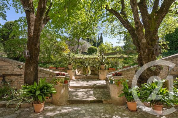 Maison à vendre  10 pièces - 442 m 2   ST DIONISY  - 30