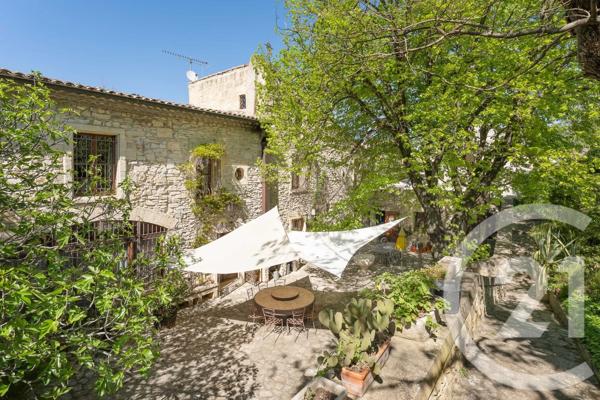 Maison à vendre  10 pièces - 442 m 2   ST DIONISY  - 30