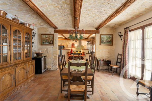 Maison à vendre  10 pièces - 442 m 2   ST DIONISY  - 30