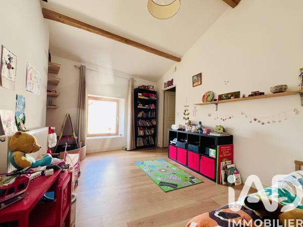 Maison à vendre 6 pièces 157 m² Éveux