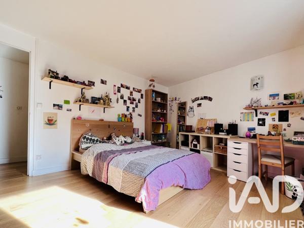 Maison à vendre 6 pièces 157 m² Éveux