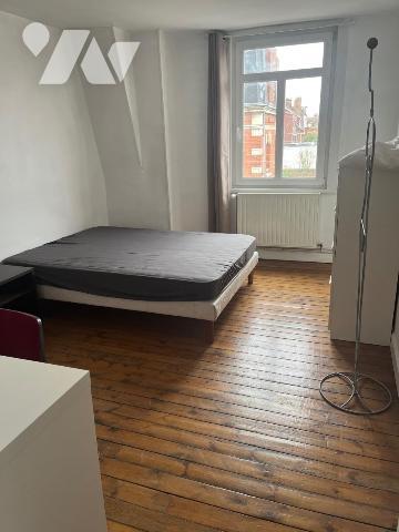 PROCHE GARE ET UNIVERSITE