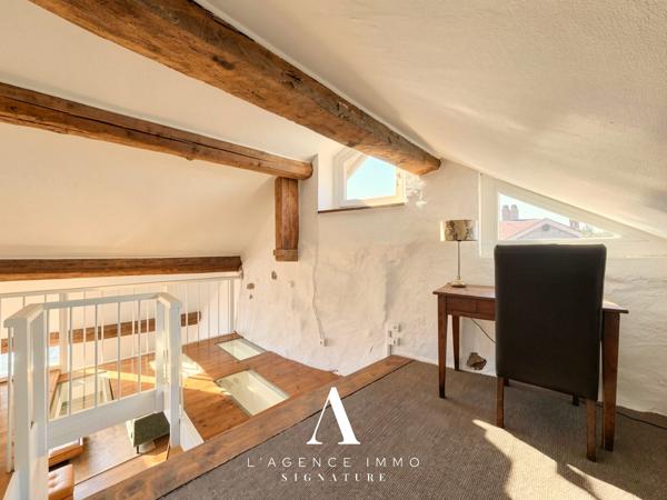 Appartement Dernier Etage, Havre de Paix, Vue Cathédrale, À Deux Pas du Lac