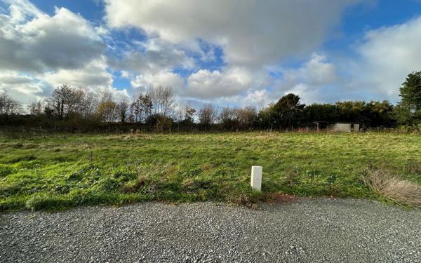 Terrain à vendre    Turretot