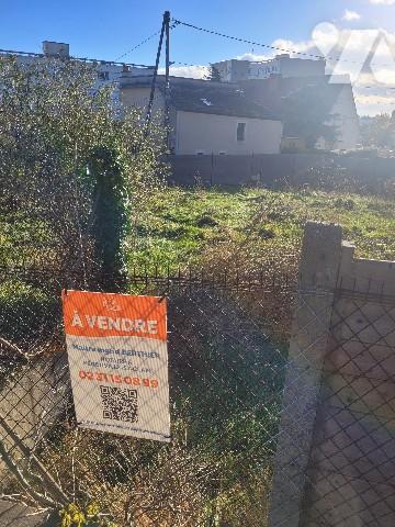 Terrain à bâtir viabilisé, quartier dynamique de CAEN
Non soumis DPE
Honoraires charge acquéreur