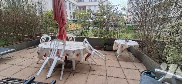 Appartement T3 avec balcon/terrasse et garage- Secteur Carnot/Cité du Design-vendu loué