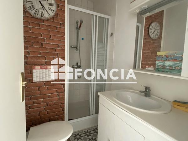 Location Appartement 2 pièces 25.87 m² - 27 RUE DUMONT D'URVILLE Brest 29200