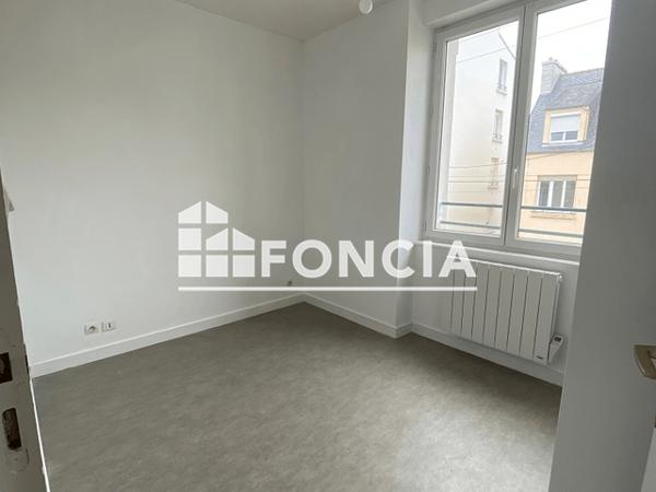 Location Appartement 2 pièces 25.87 m² - 27 RUE DUMONT D'URVILLE Brest 29200