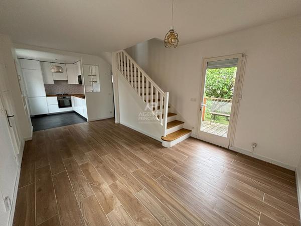 Maison - MAISONS-LAFFITTE - Quartier Saint Nicolas 410 000 € **  - Référence  4651