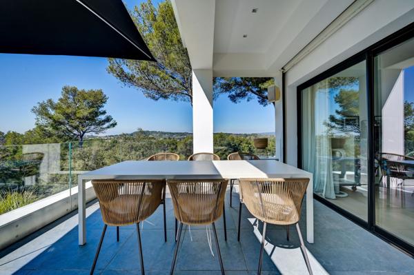 Vente Maison de luxe Aix-en-Provence 6 Pièces 300 m²