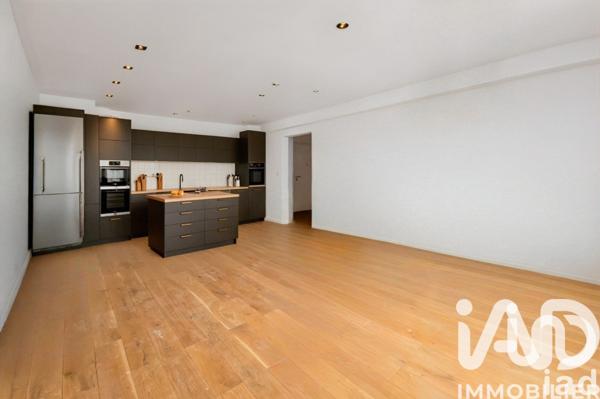 Appartement à vendre 3 pièces 63,2 m² Suresnes