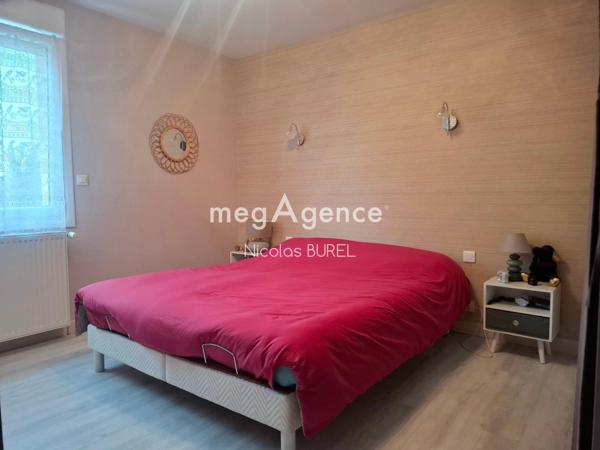 Maison à SAINT-OUEN-DES-TOITS, 53410 - 6 pièces 127m²