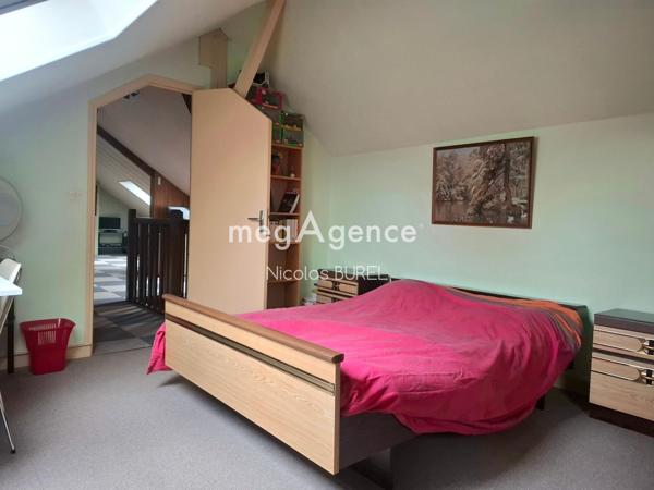 Maison à SAINT-OUEN-DES-TOITS, 53410 - 6 pièces 127m²