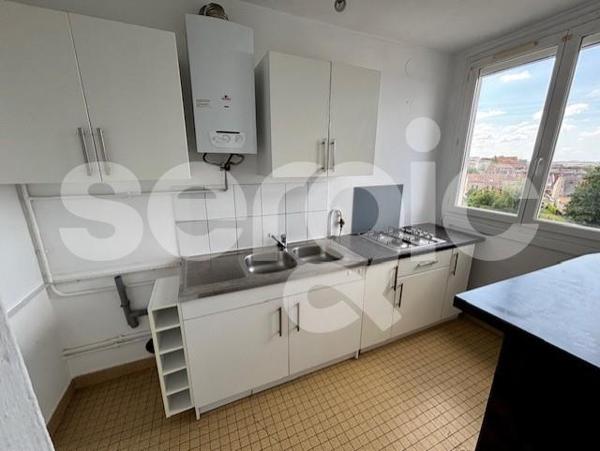 Location 1 Pieces 31 80080 Amiens 25 0003 04 0585