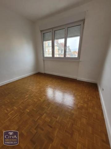 Appartement à louer 3 pièces 79.65m² Cambrai (59400)