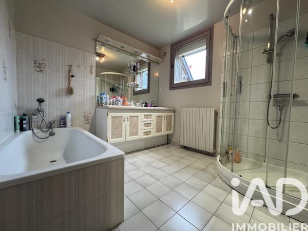 Maison à vendre 9 pièces 228 m² Cloyes-les-Trois-Rivières