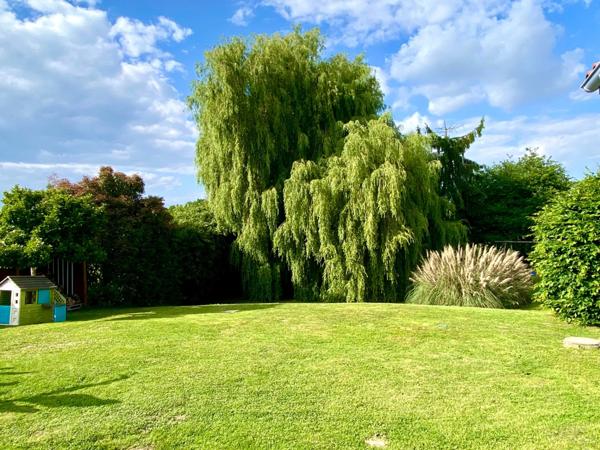 Maison atypique 5 pièces en excellent état avec grand terrain Proche de VILLENEUVE DE MARSAN (40) à SAINT GEIN