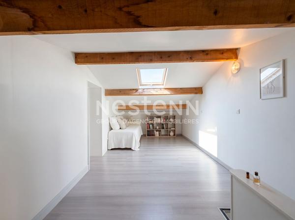 Maison T4 d'environ 115m² avec garage, jardin et piscine dans un lotissement sécurisé