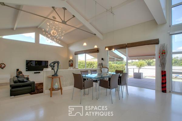 Maison d’architecte aux portes du futur golf