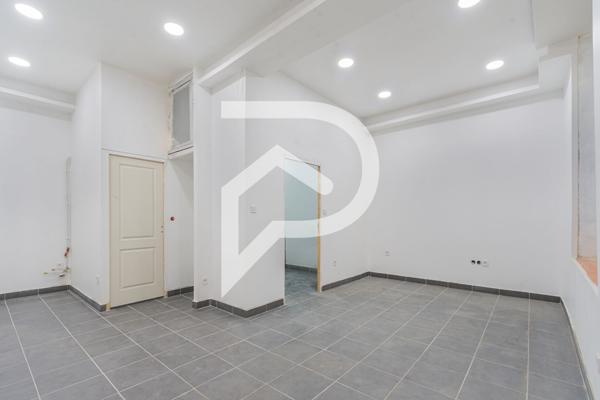 Murs 2 pièces 36 m2