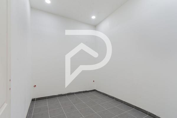 Murs 2 pièces 36 m2