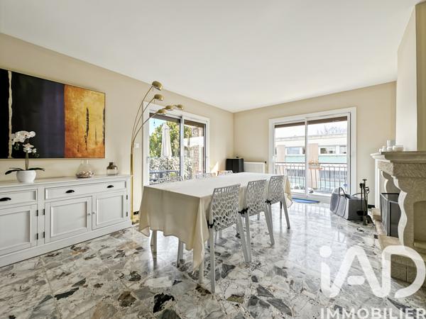 Maison à vendre 6 pièces 188 m² Nîmes