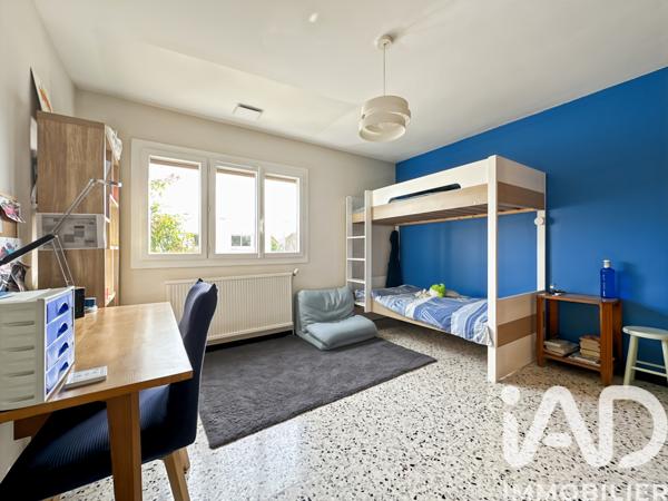 Maison à vendre 6 pièces 188 m² Nîmes