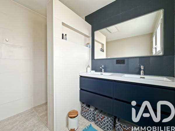 Maison à vendre 6 pièces 188 m² Nîmes