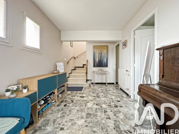 Maison à vendre 6 pièces 188 m² Nîmes