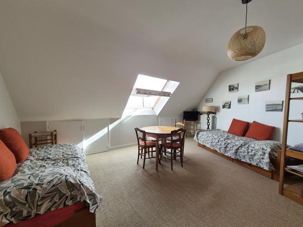 La Trinité-sur-Mer (56470) Studio de 30m² au sol vue sur le Port deLa Trinité-Sur-Mer