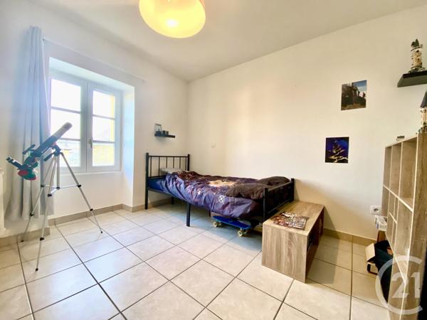 Immeuble à vendre  325,50 m2 LES ABRETS EN DAUPHINE - 38