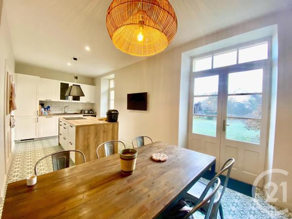 Immeuble à vendre  325,50 m2 LES ABRETS EN DAUPHINE - 38