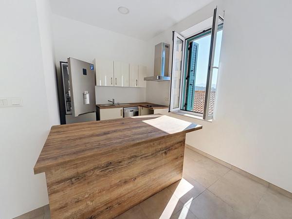 Appartement rénové centre ville Ajaccio