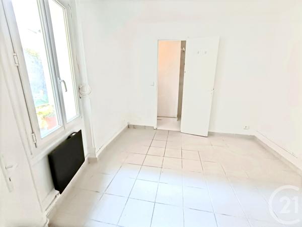 Immeuble à vendre  284,21 m2 MASSY - 91