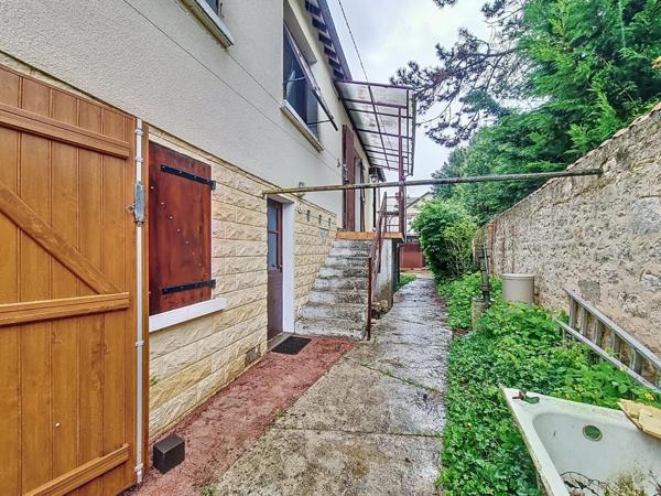 proche gare et toutes commodités à pieds