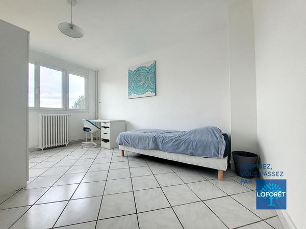Location appartement près de AMIENS - 1 pièce(s) - 10 m² - 340 €/mois