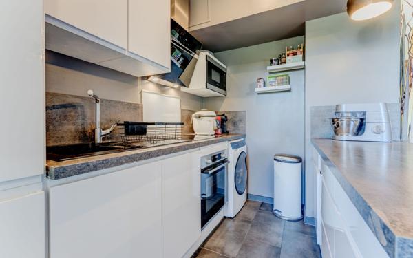 Appartement à vendre    2 pièces • 44 m2 Nice