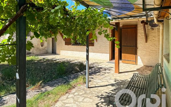 Maison à vendre    7 pièces •  Bollène