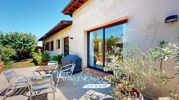 3 mn du tram C maison au calme avec piscine et garages